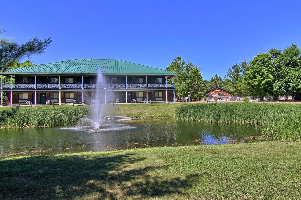 The Legend Cottage Inn Bellaire Екстер'єр фото
